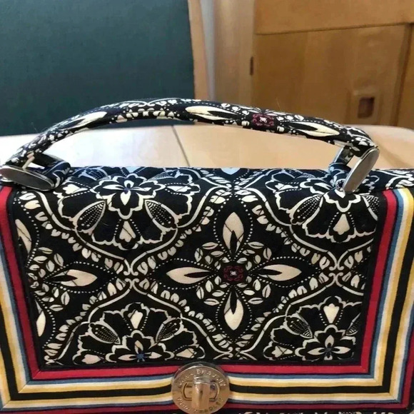 Vera Bradley Julia satchel with top handle and crossbody strap - Picture 3 of 8